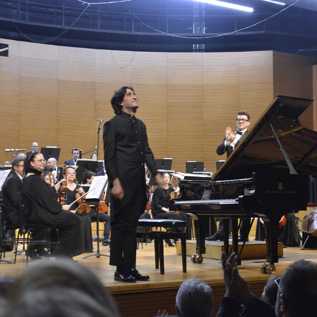 BBDSO, piyanist Cem Babacan ile Avusturyalı şef Matthew Coorey'i konuk etti