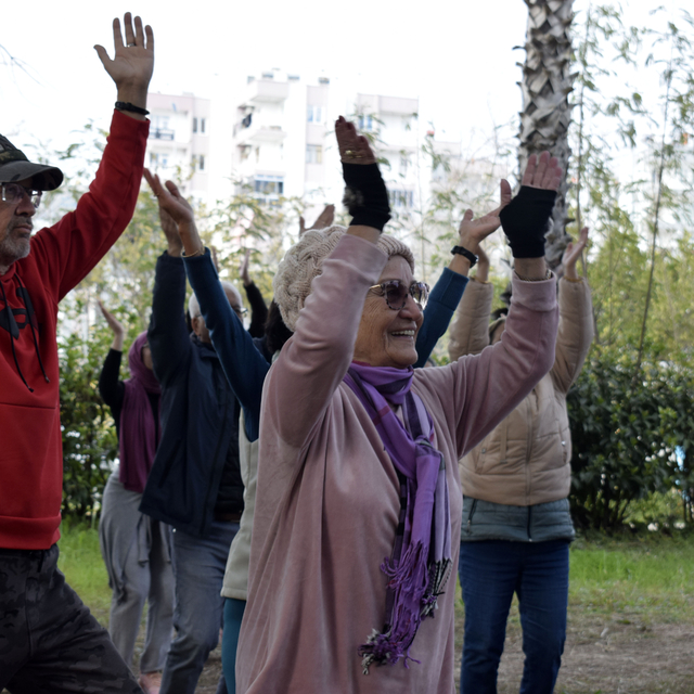 Tazelenme Üniversitesi'nde Japonca öğreniyorlar