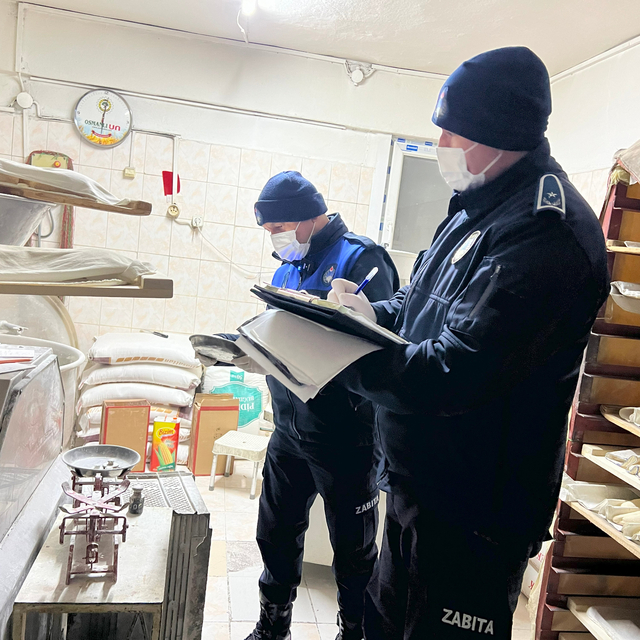 Erbaa'da zabıta ekipleri ramazan öncesi fırın denetimi yaptı