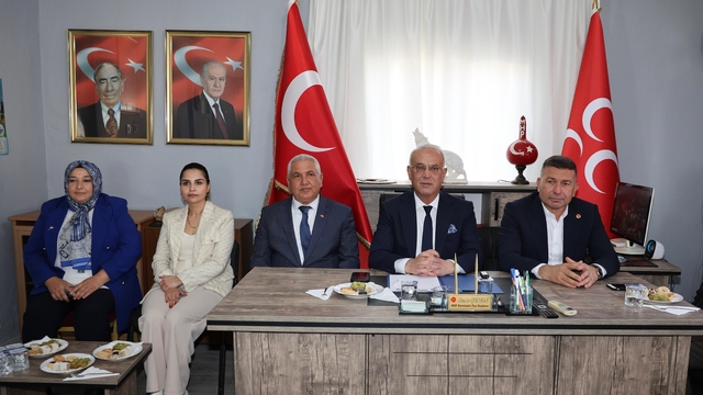 MHP Adana ilçe başkanları toplantısı yapıldı