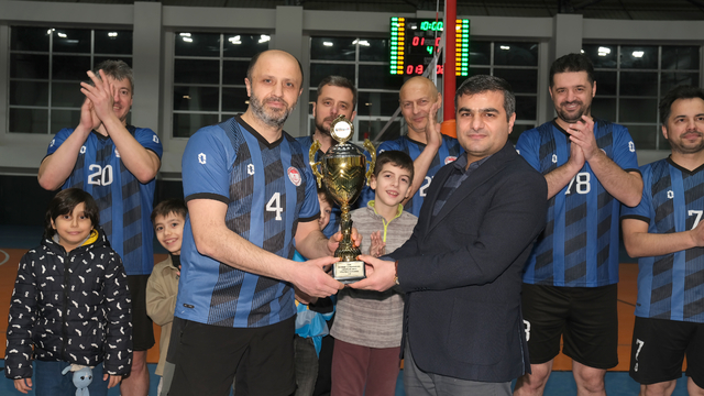Voleybol turnuvasının şampiyonu Bozkurt Ortaokulu oldu