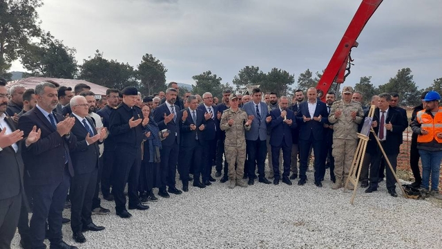 Kumluca'da jandarma binasının temeli atıldı