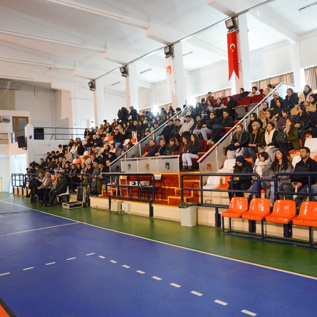 Bilecik'te üniversite öğrencilerine "Bağımlı olma, geleceğe umut ol" eğitim...