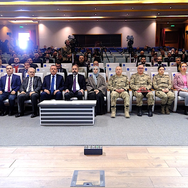 Van'da "Doğu Anadolu Bölgesel Kariyer Fuarı"nın tanıtımı yapıldı