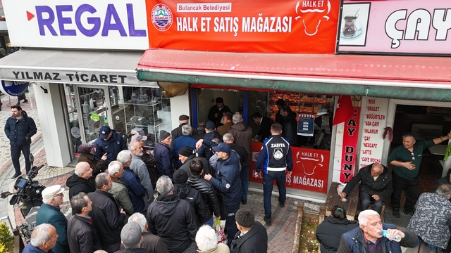 Bulancak Belediyesi uygun fiyatlı et için satış mağazası açtı