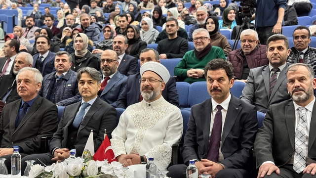 Diyanet İşleri Başkanı Erbaş, Konya'da konuştu: