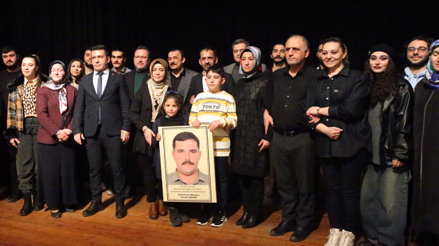 Kastamonu'da "Kelepçe" isimli tiyatro oyunu sahnelendi