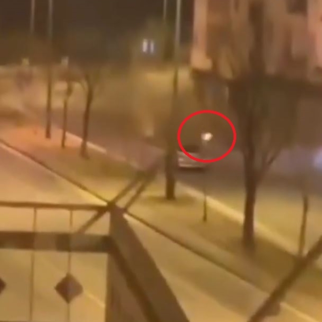 Drift atarak otomobilden ateş açtılar; o anlar kamerada, 2 gözaltı