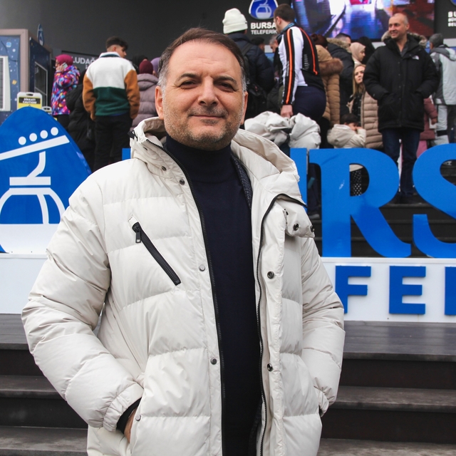 Bursa'daki dezavantajlı çocuklar Uludağ'da eğlendi