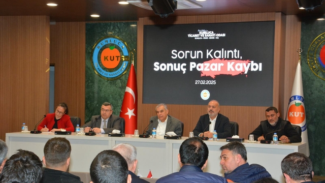 Kumluca'da yaş sebze ve meyve sektörüne yönelik toplantı düzenlendi