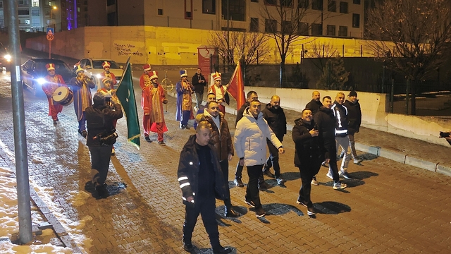 Nevşehirliler sahura mehter takımının marşlarıyla uyandı