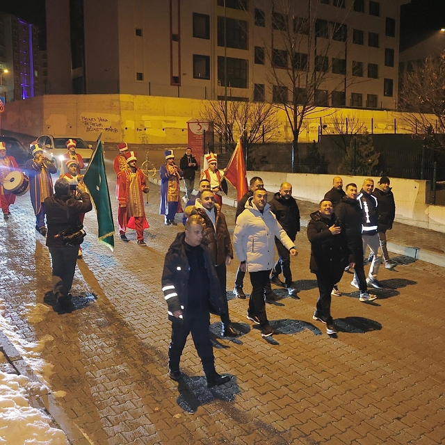 Nevşehirliler sahura mehter takımının marşlarıyla uyandı