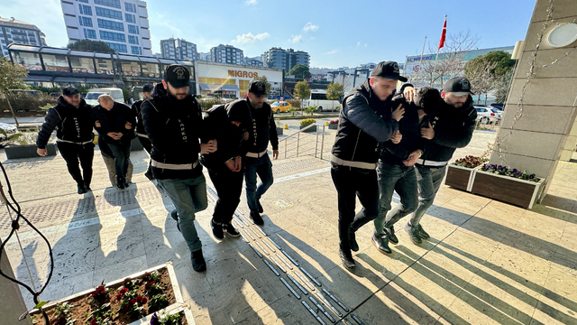 Trabzon'daki uyuşturucu operasyonunda yakalanan 6 zanlı tutuklandı