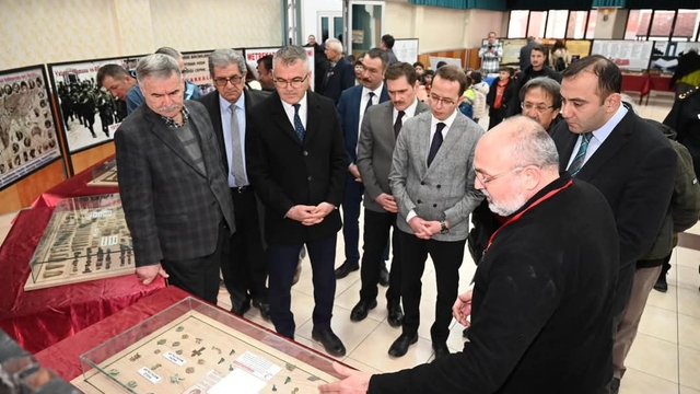 Seydişehir'de "Çanakkale Gezici Müzesi" ziyarete açıldı