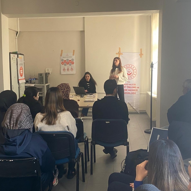 Keban'da kadına yönelik şiddetle mücadele semineri düzenlendi