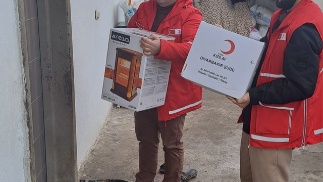 Türk Kızılay Sur Şubesi'nden ramazan dolayısıyla ihtiyaç sahiplerine destek