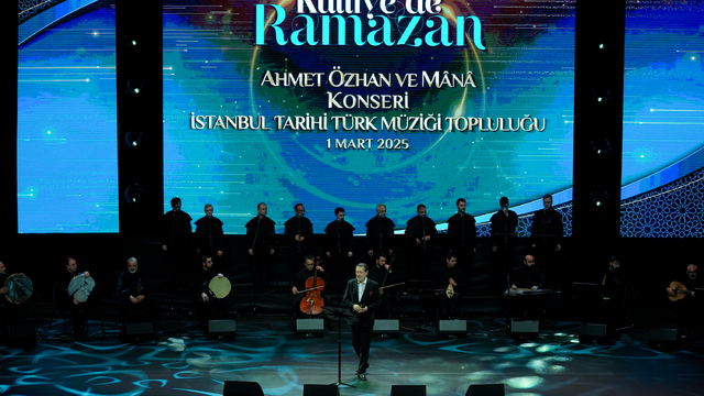 Cumhurbaşkanlığı Külliyesi'nde "Ahmet Özhan ve Mana Konseri" düzenlendi