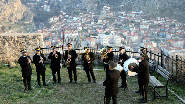 Amasya'da ramazanda 161 yıllık "bando" geleneği yaşatılıyor