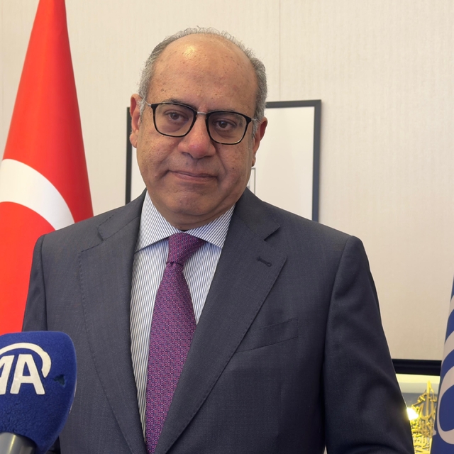 ILO'ya göre yapay zekadan en çok sağlık ve bankacılık sektörleri etkilenece...