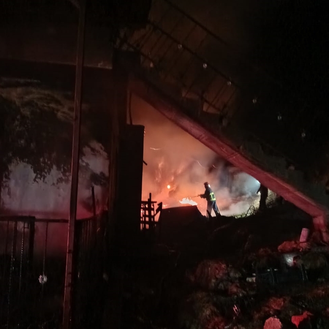 Osmaniye'de evde çıkan yangın söndürüldü