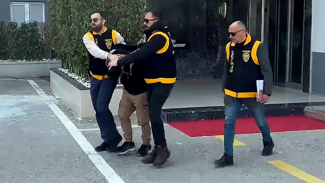 Evi terk eden sevgilisini, geri dönme teklifini reddedince tabancayla ağır yaraladı