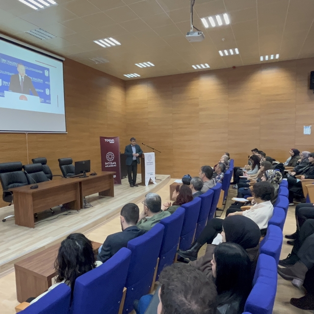 Nevşehir'de TÜGVA'nın İhtisas Akademi Projesi kapsamında program düzenlendi