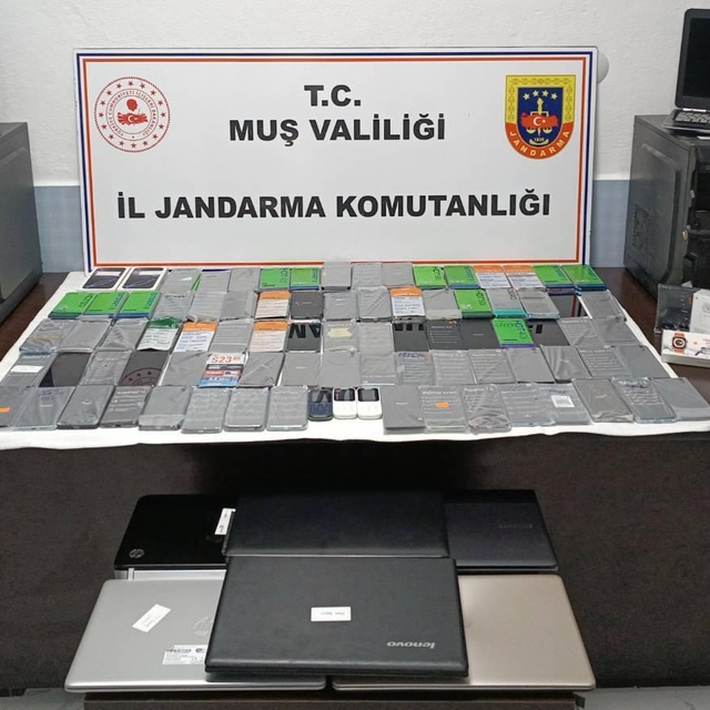 Muş'ta asayiş uygulamalarında yakalanan 75 kişiden 6'sı tutuklandı