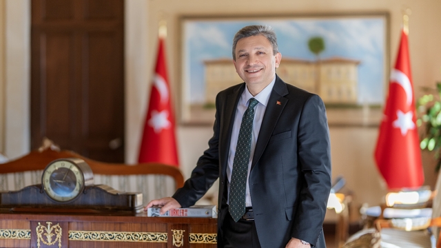 Vali Şahin'den Antalya'nın fethinin 818. yıl dönümü mesajı