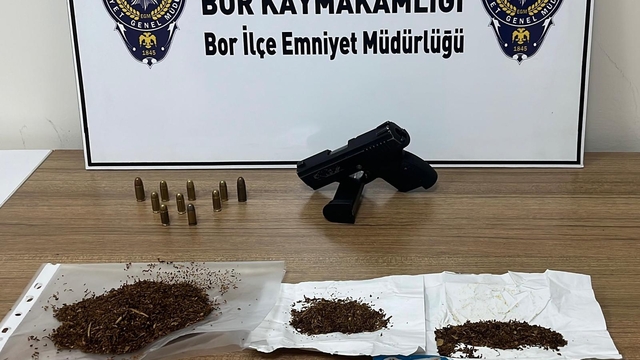 Niğde'de uyuşturucu operasyonunda yakalanan 2 zanlı tutuklandı