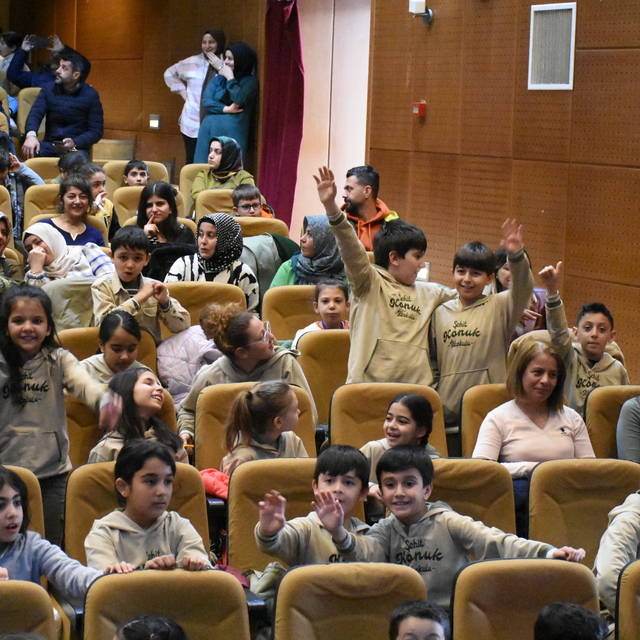 Malatya'da Barış Manço Şarkıları Çocuk Konseri düzenlendi