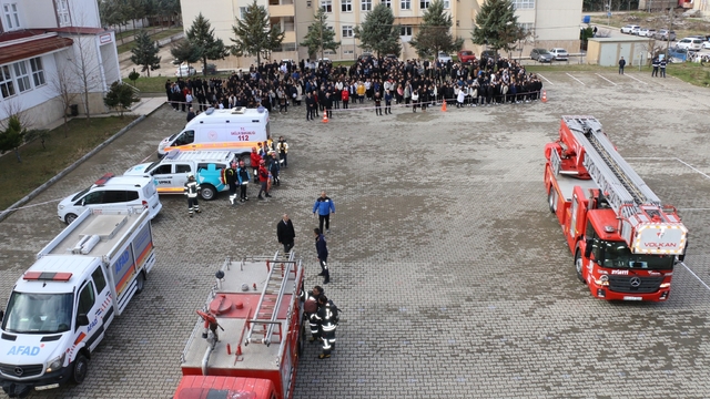 Amasya'da deprem sonrası tahliye tatbikatı yapıldı