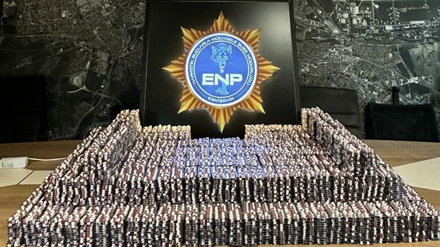 Eskişehir'de uyuşturucu operasyonunda yakalanan 3 şüpheli tutuklandı