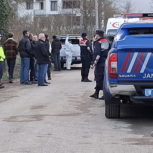 Arkadaşlarıyla ava giden Ahmet, kazara kendini vurup öldü