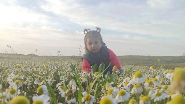 Evinin önünde aracın çarptığı minik Zeynep, öldü