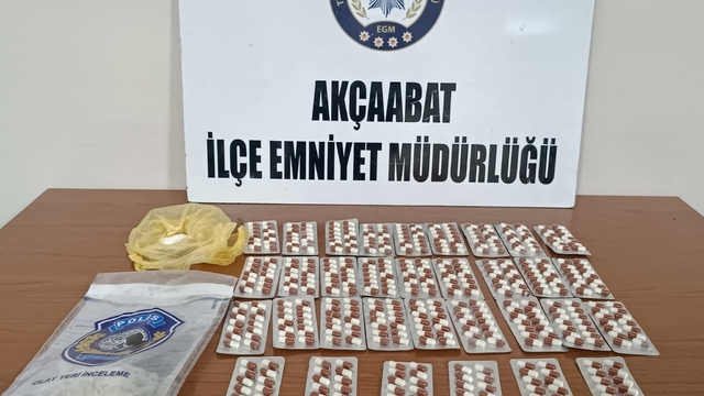 Trabzon'da uyuşturucu operasyonlarında 5 zanlı gözaltına alındı