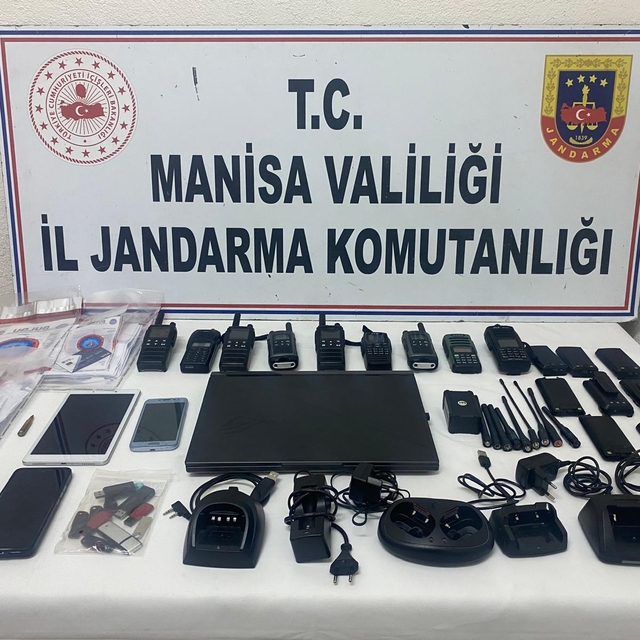 Manisa'da kendisini MİT mensubu olarak tanıtan zanlı yakalandı