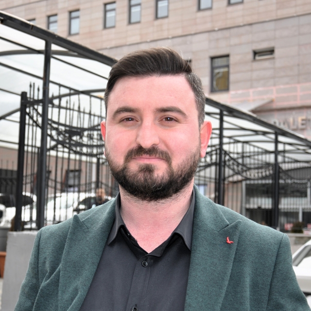 Eskişehir'de üvey ağabeyini öldüren sanığa 15 yıl hapis cezası