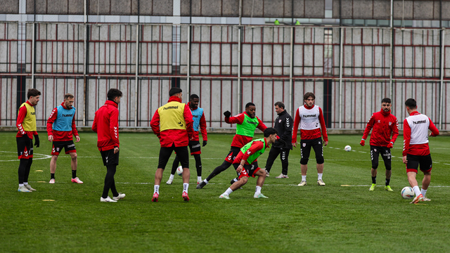 Samsunspor, Adana Demirspor maçının hazırlıklarına devam etti