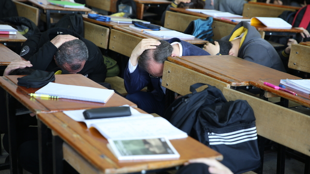 Siirt'te okullarda deprem ve tahliye tatbikatı yapıldı