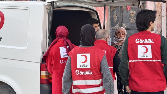 Türk Kızılay, Siirt'te her gün 300 kişiye iftar yemeği ulaştırıyor