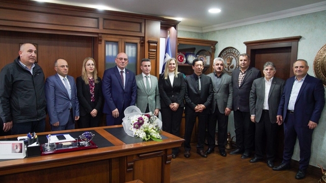 Trabzon Defterdarı Yaşar'dan TESOB'a ziyaret