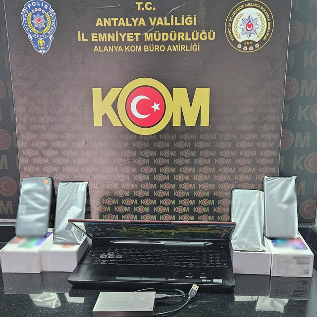 Antalya'da kaçakçılık operasyonlarında 7 şüpheli yakalandı