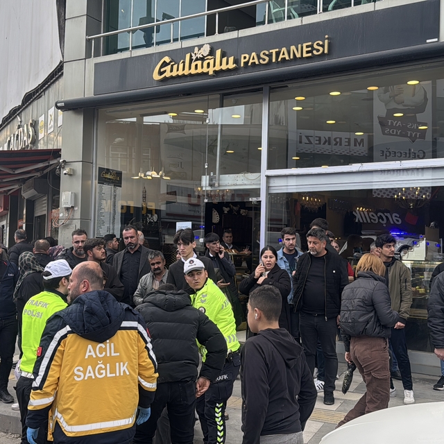 Adıyaman'da çıkan bıçaklı kavgada 1'i ağır 4 kişi yaralandı