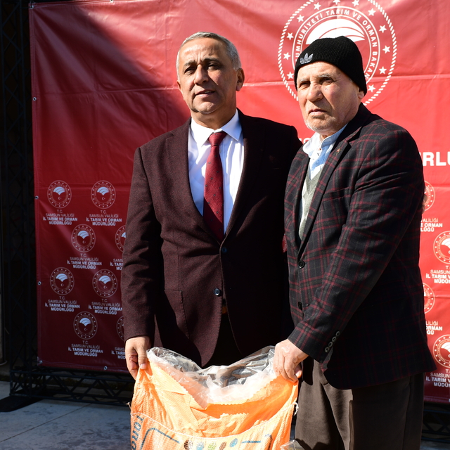 Samsun'da "Vefa Projesi" kapsamında ilaç ve gübre dağıtımı yapıldı