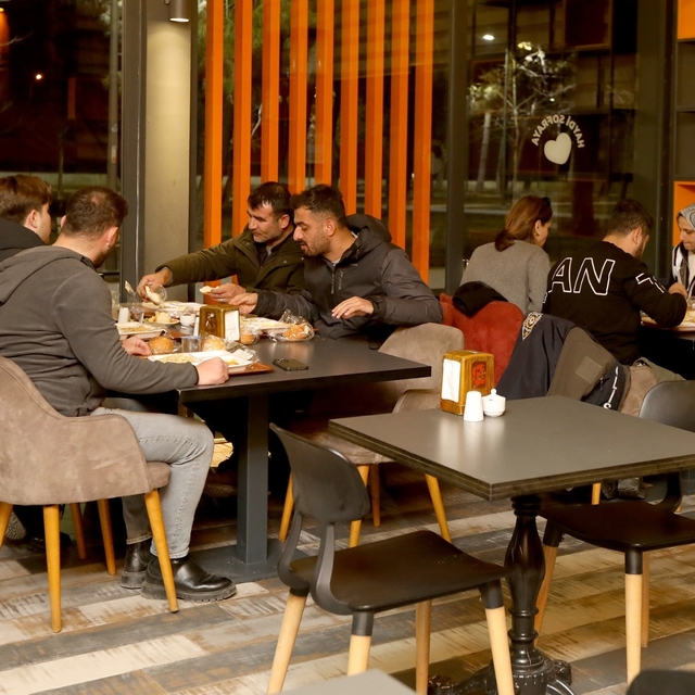 Bu restoranın iftar menüsü 40 TL