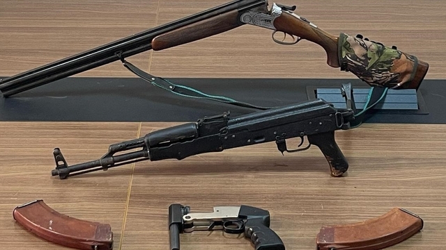 Kars'ta evinin bahçesindeki çöp yığınına silah gizleyen zanlı tutuklandı