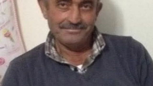 Minibüs direğe çarptı; kalp krizi geçirdiği üzerinde durulan sürücü öldü