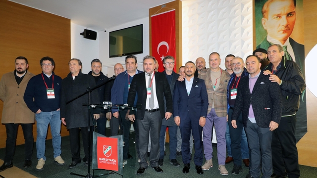 Karşıyaka'da istifalar sürüyor