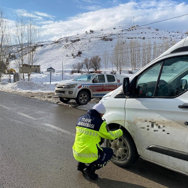 Erzurum'da 106 araç trafikten menedildi