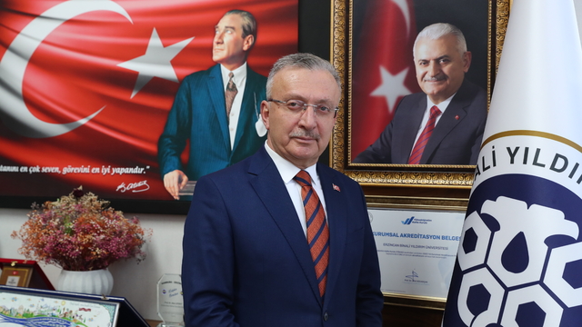 Yapay zeka, Erzincan Binali Yıldırım Üniversitesi'nde eğitim koçluğu yapıyor